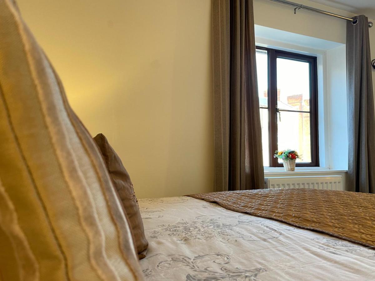 St Georges Balcony Suite With Parking Portsmouth Eksteriør bilde